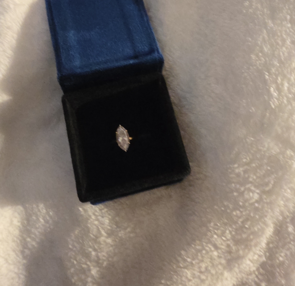 Delicate Marquise-Cut Mosisinite Ring in Gold